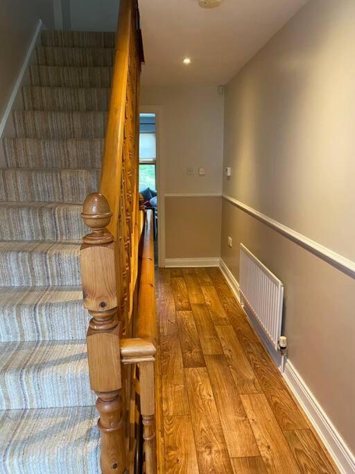 Вилла Cheerful 4-Bed Townhouse In Centre Of Newcastle Ньюкасл Экстерьер фото